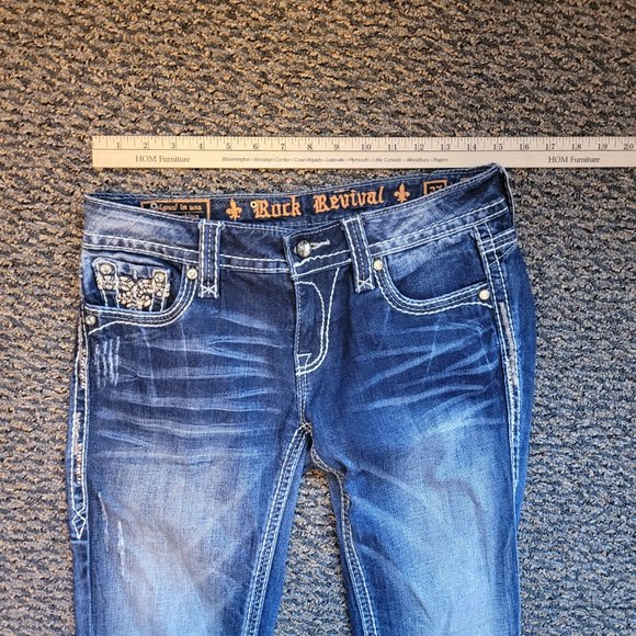 Rock Revival Betty Boot Distressed Jeans Size 27 Rhinestone Pocket Bling - Picture 9 of 11